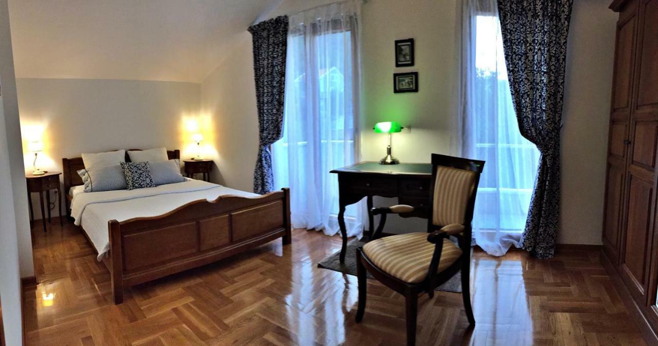 Apartment Miramare Kotor Bagian luar foto